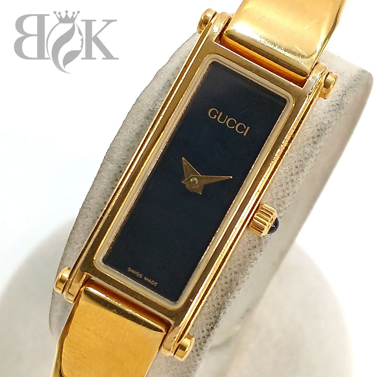 グッチ 1500 バングルウォッチ レディース 腕時計 ゴールドカラー 黒文字盤 稼働品 GUCCI 中古 ★の画像1