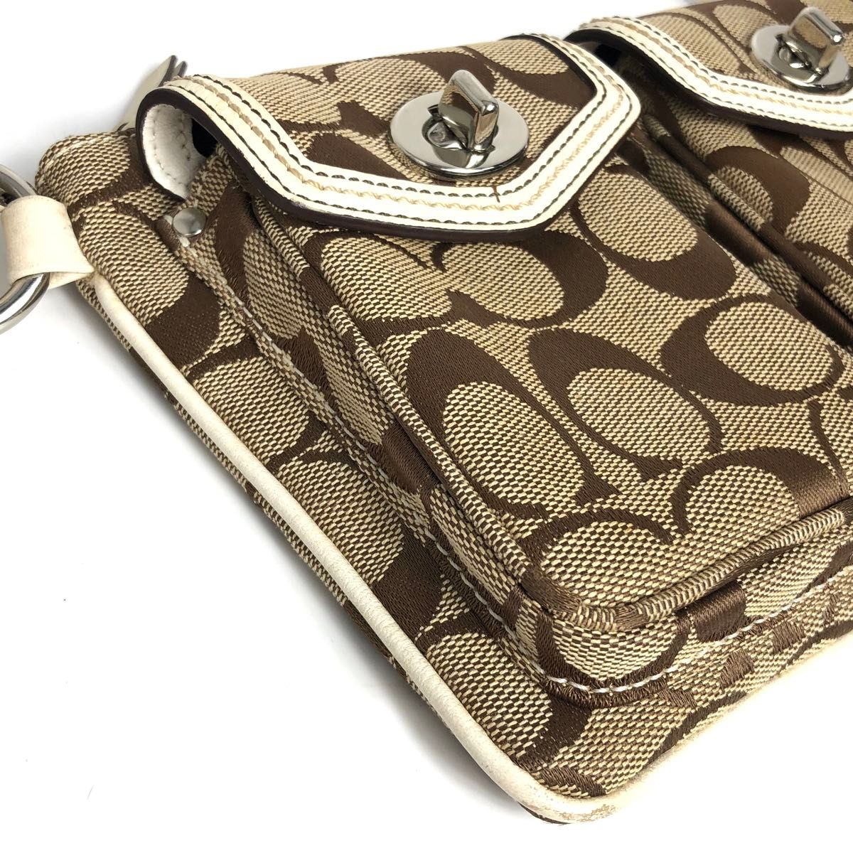 COACH コーチ ウエストポーチ シグネチャー ホワイト系 キャンバス×レザー