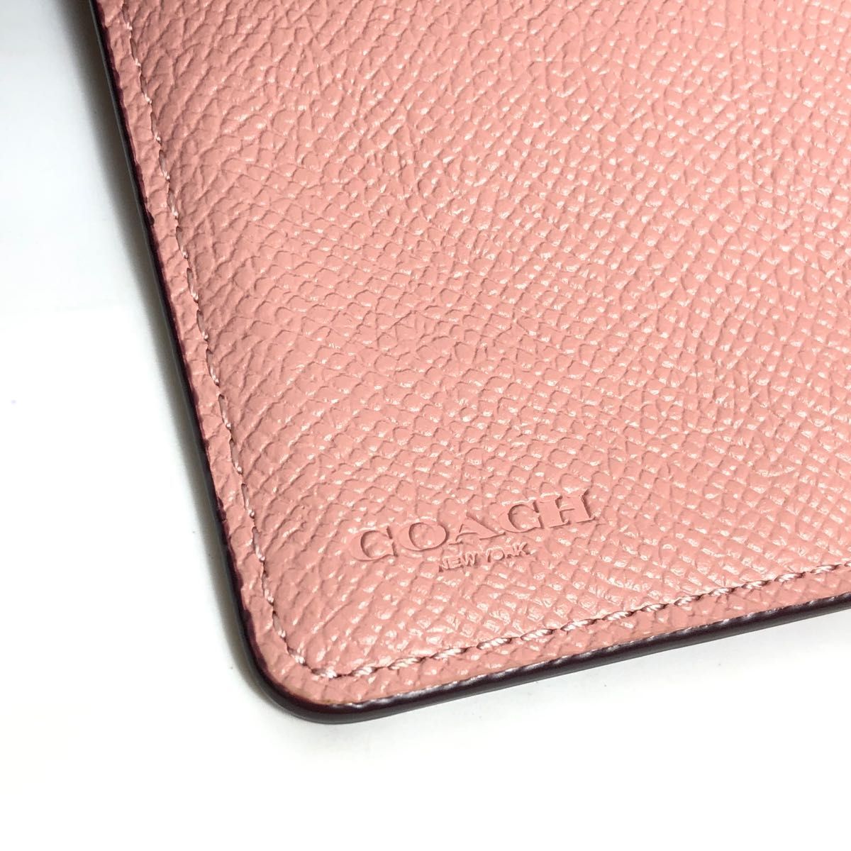 【外装美品】COACH コーチ 二つ折り財布 レザー ピンク レディース ロゴ