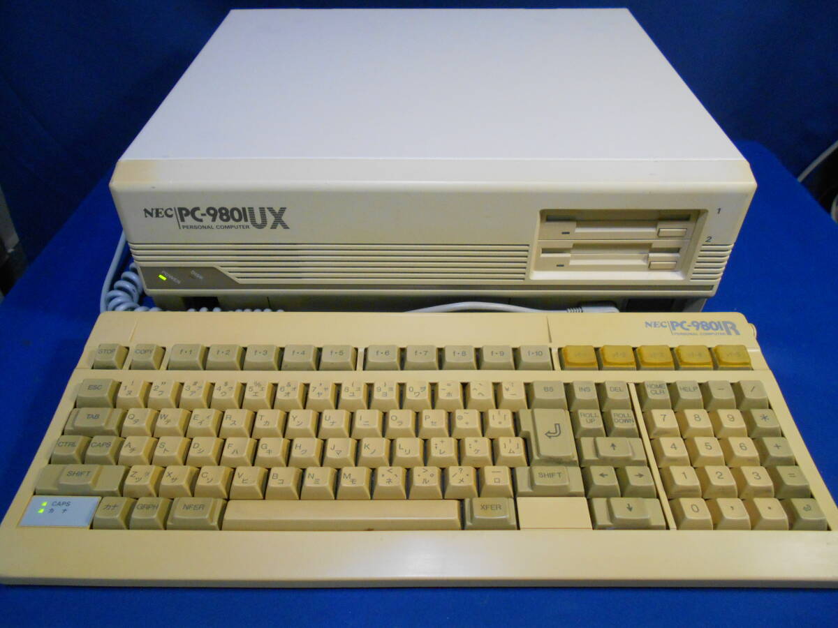 NEC PC-9801UX21 キーボード付き　ジャンク　　_画像1