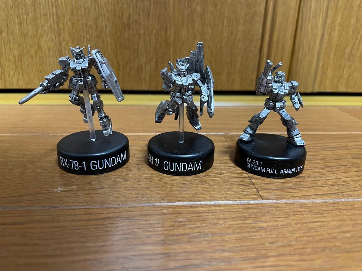 ガンダム ミニフィギュア 12個セット レアカラー ミニフィギュア ガンダム ミニフィギュア 12個セット レアカラー ミニフィギュア