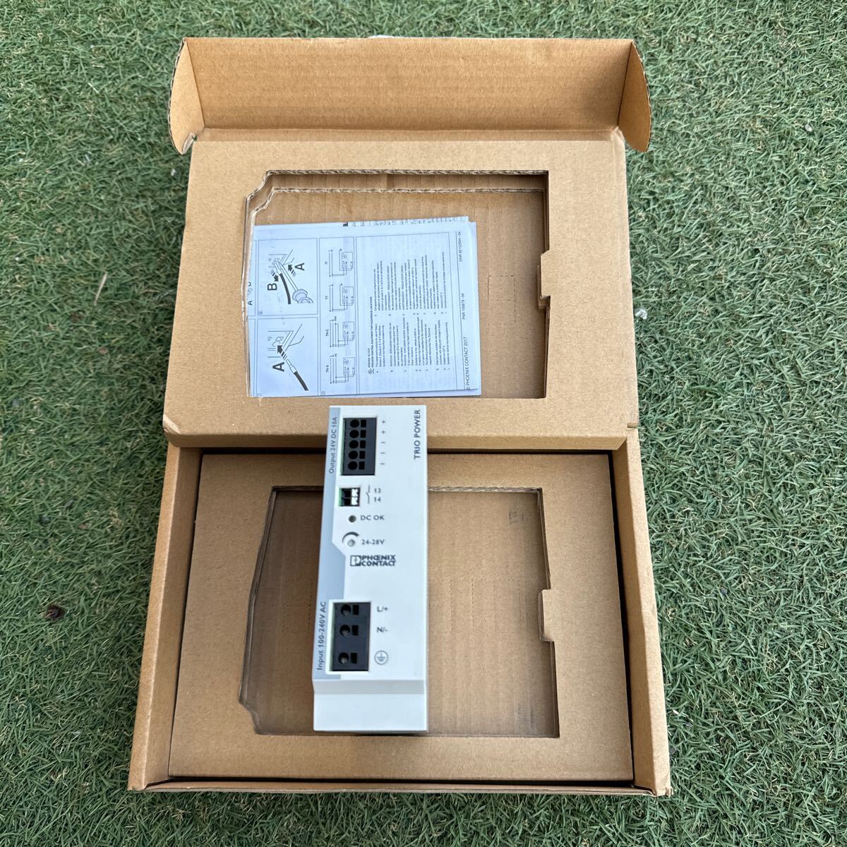 4C133 未使用TRIO-PS-2G/1AC/24DC/10 スイッチング電源 24V 10A 4C133 未使用TRIO-PS-2G/1AC/24DC/10 スイッチング電源 24V 10A