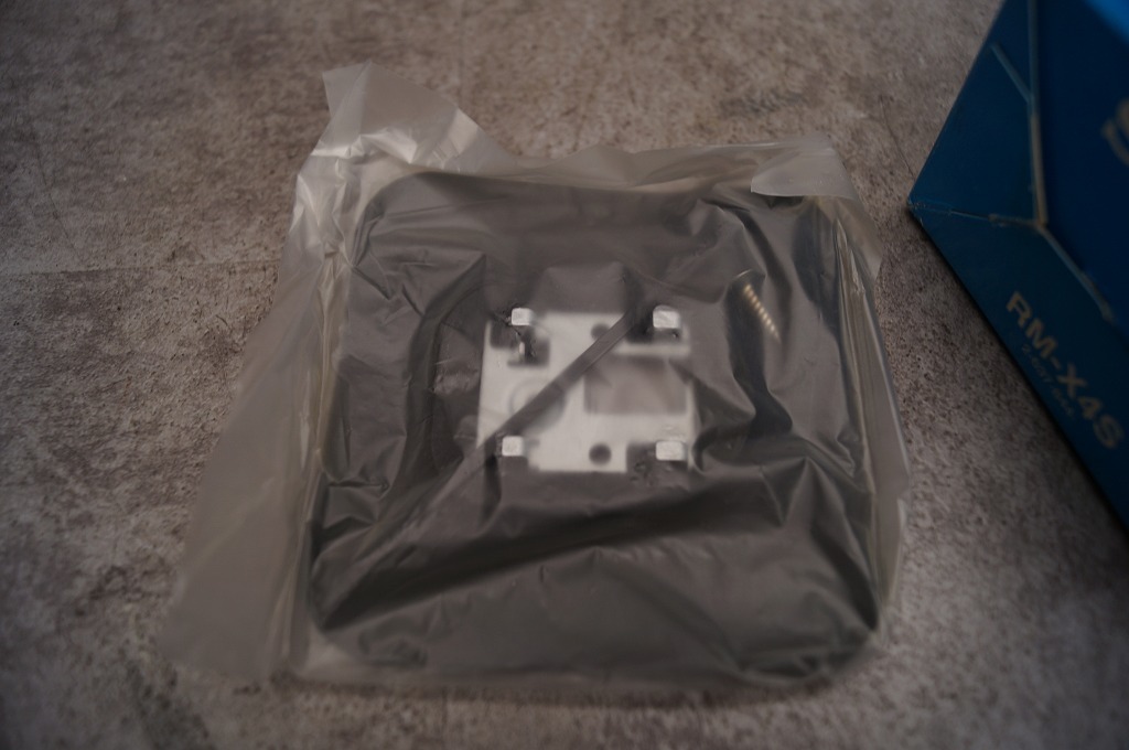 SONY　新品　ロータリーコマンダー　RM-X4S　廃盤品　３