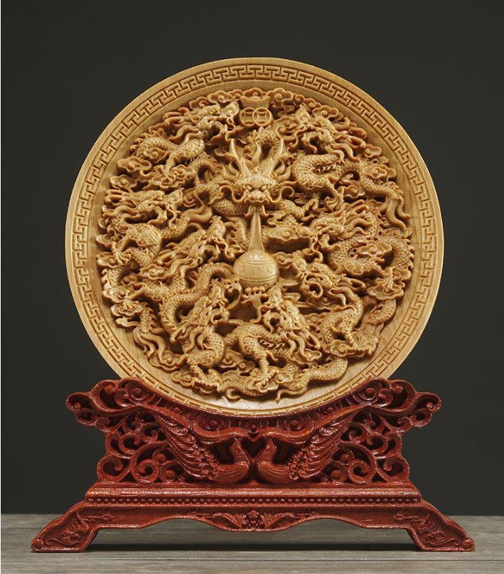 太行崖柏の木彫り九龍戯珠の置物