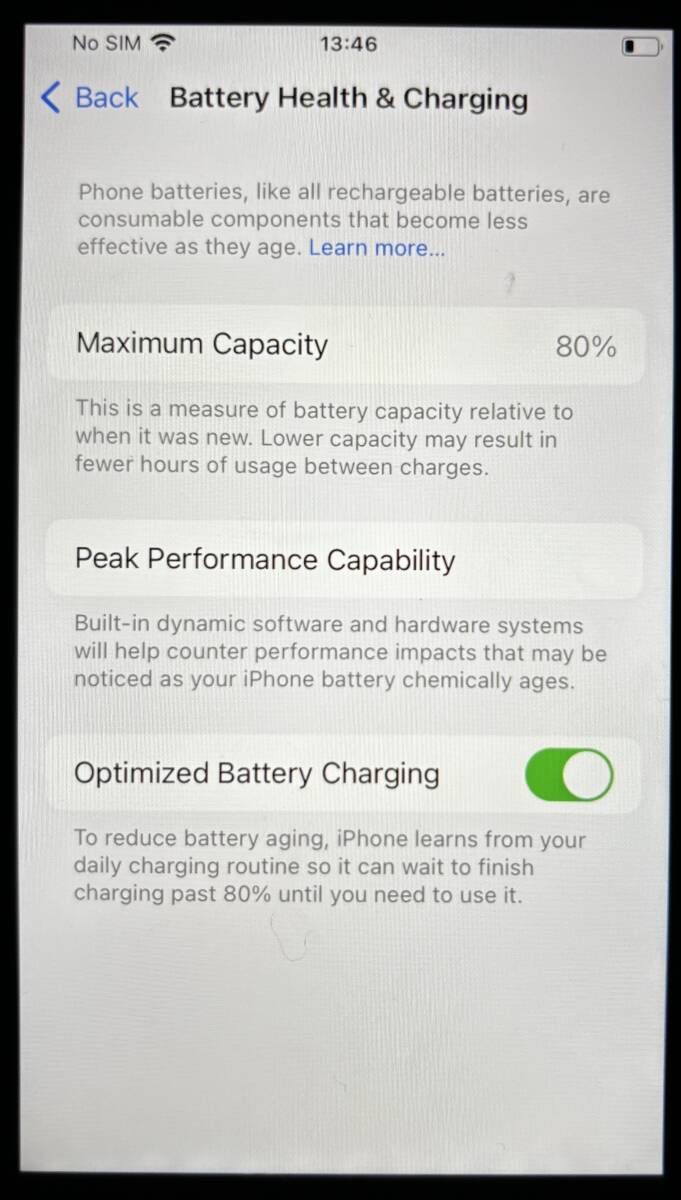  iPhone SE 第3世代 64GB 赤 SIMフリー の画像3