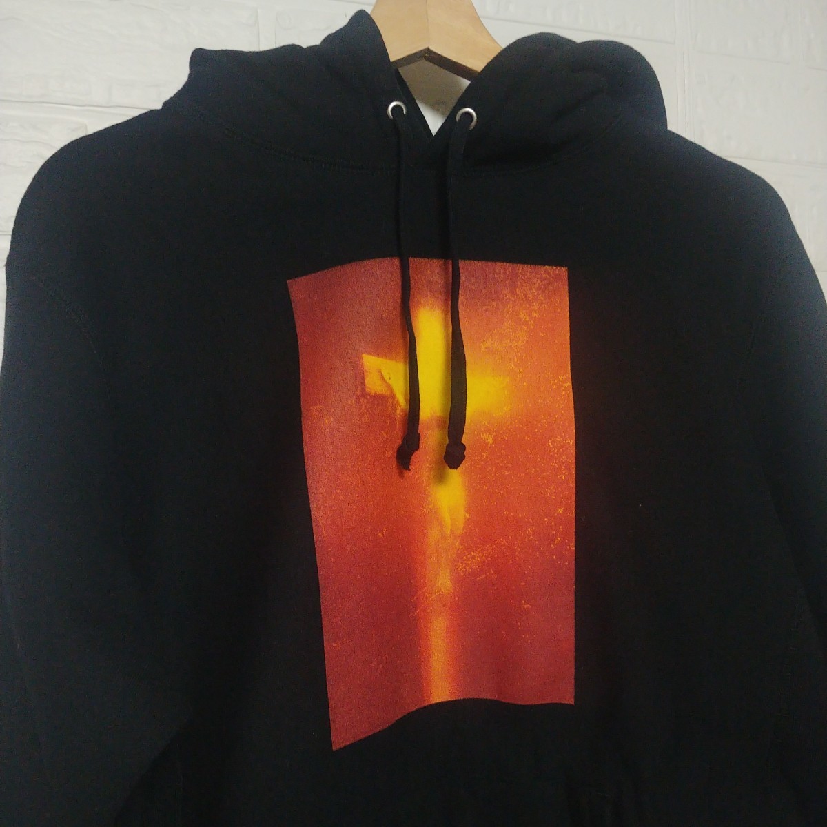 Supreme × Andres Serrano Piss Christ フーディー BLK パーカー プルオーバー スウェット ストリート _画像2