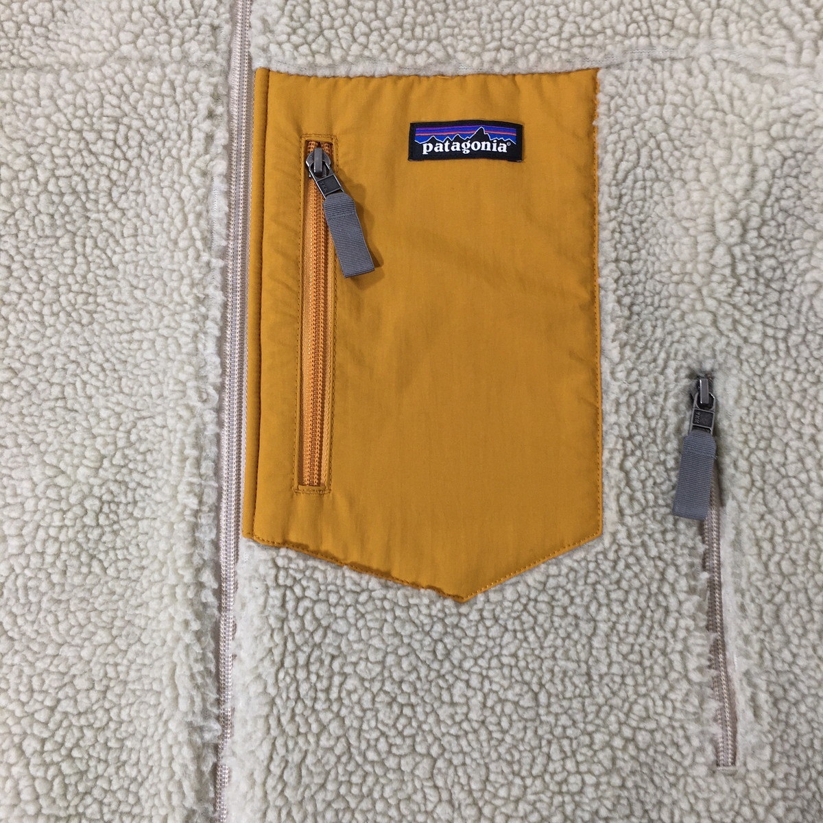 Bibian 比比昂- 良品Patagonia パタゴニアClassic Retro X Bibian 比比昂- 良品Patagonia パタゴニアClassic Retro X
