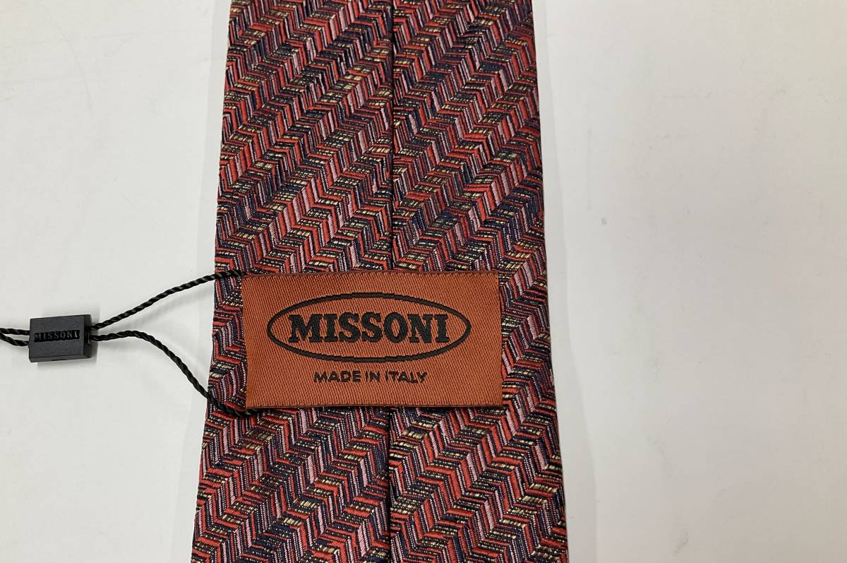 ミッソーニ　ネクタイ　7.0cm細幅　06A　新品 タグ付　専用ケース無し　ご自身用に　MISSONI　カラフルな色彩　幾何学模様_イタリア製、シルク100%、色がキレイです