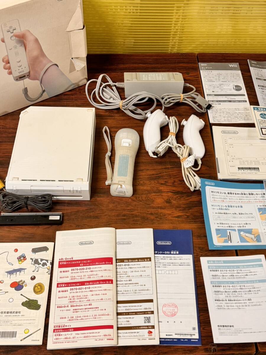 Nintendo Wii console 3controllers w/box tested 任天堂 Wii 本体1台 コントローラ3台 箱付き 動作確認済 D479_画像7