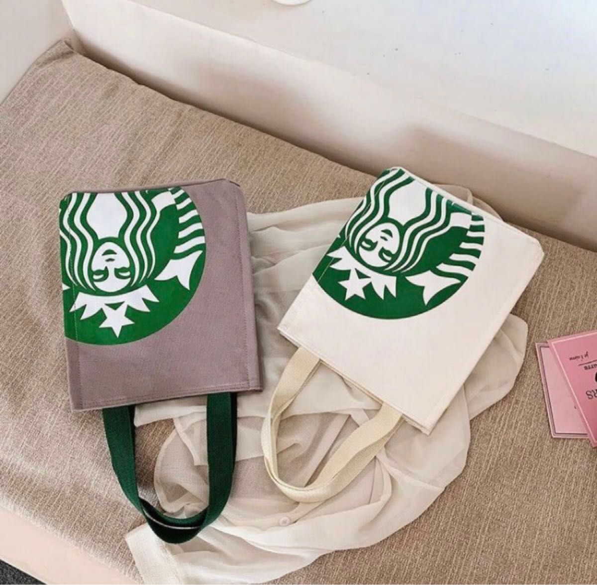 スターバックス トートバッグ　スタバ　海外限定　ホワイト　白　  STARBUCKS