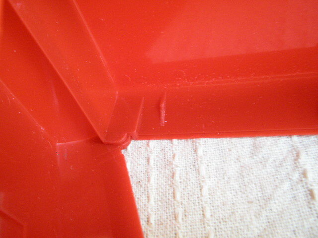 デジロボ トキマ（赤箱・黒スチールベルト） ＊未使用品 ＊非純正黒色スチールベルトに交換済み　＊赤箱に破損箇所あり（接着済み）_真ん中あたりの白っぽい縦筋の所が欠損箇所