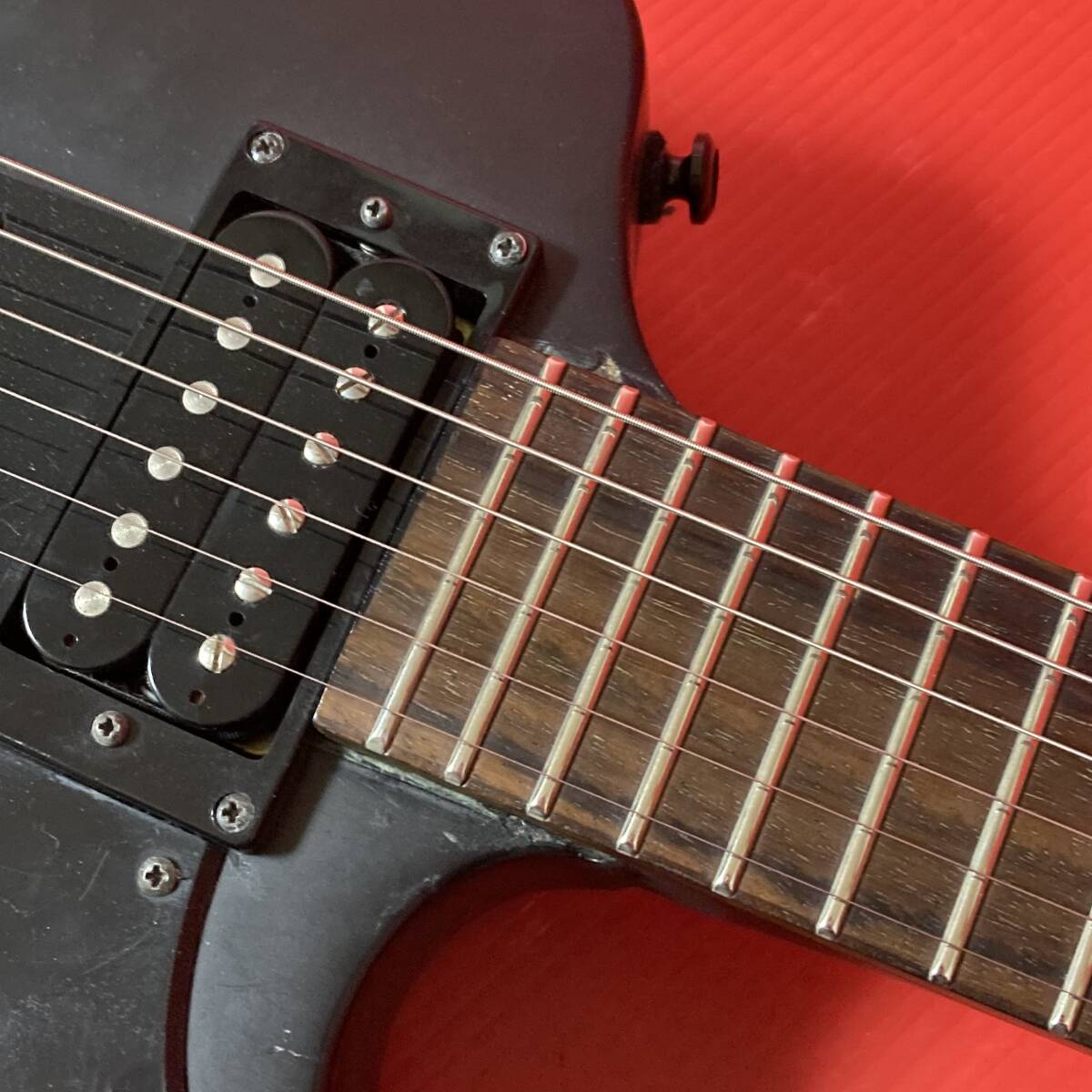 1円～ Epiphone by Gibson GOTHIC EXPLORER エピフォン エクスプローラー エレキギター 本体 艶消しブラックモデル 変形 楽器 器材 現状品の画像9