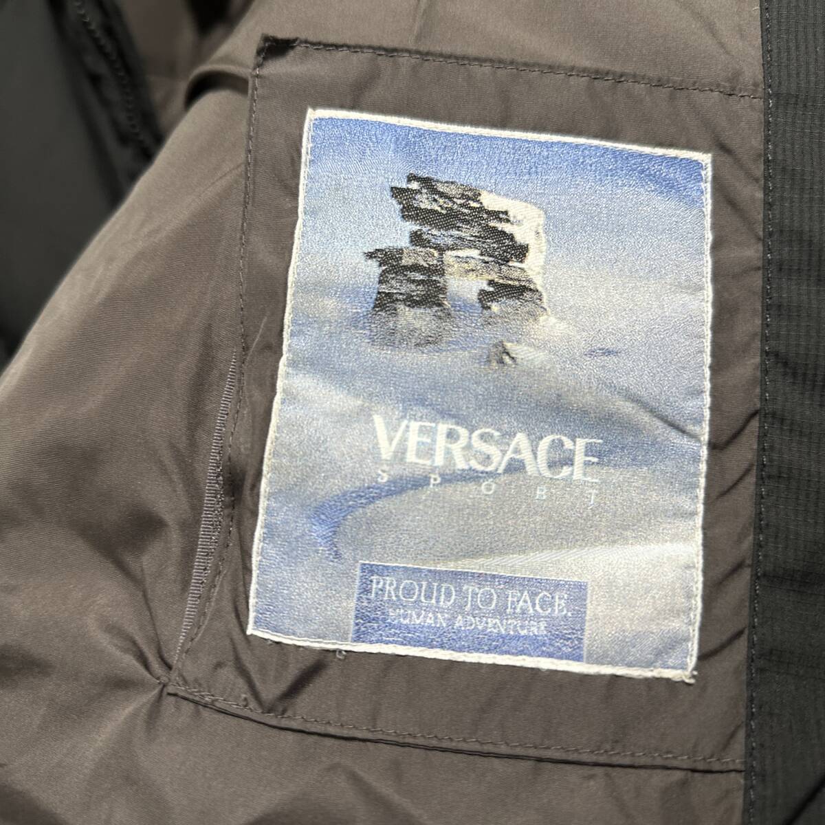  Versace sport VERSACE SPORTS down coat with a hood men's black black size 50 XL corresponding (RF-132)