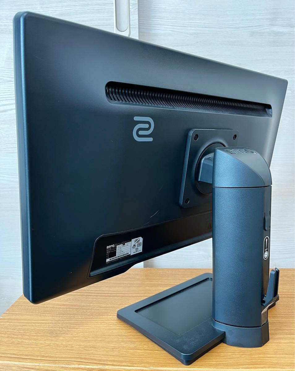 値下げ 美品 ZOWIE BENQ XL2411P 144hz ゲーミングモニター 値下げ 美品 ZOWIE BENQ XL2411P 144hz ゲーミングモニター