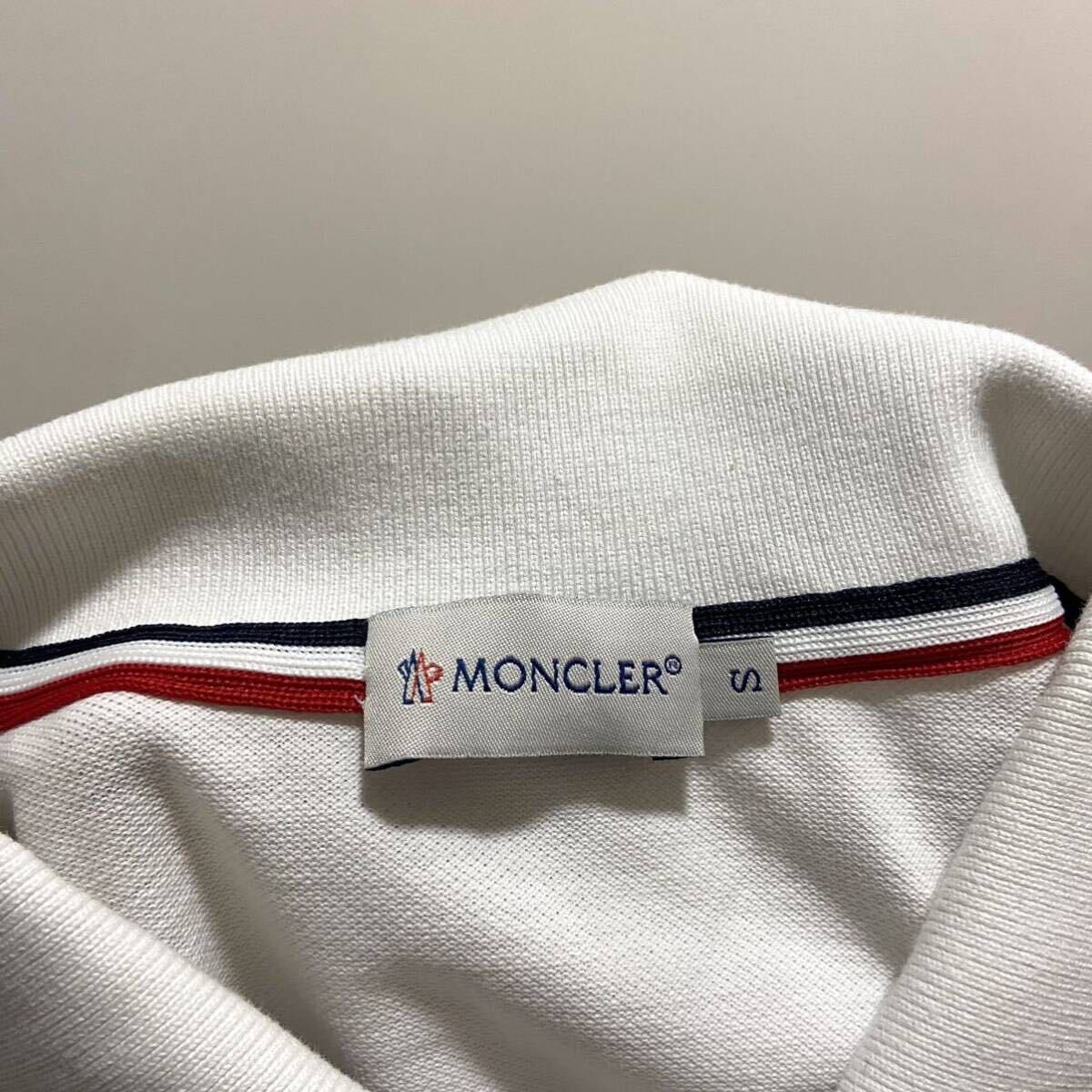 かっこいいお品！　☆美品☆ MONCLER ロゴワッペン　半袖ポロシャツ　トップス　レディース　Sサイズ_画像8