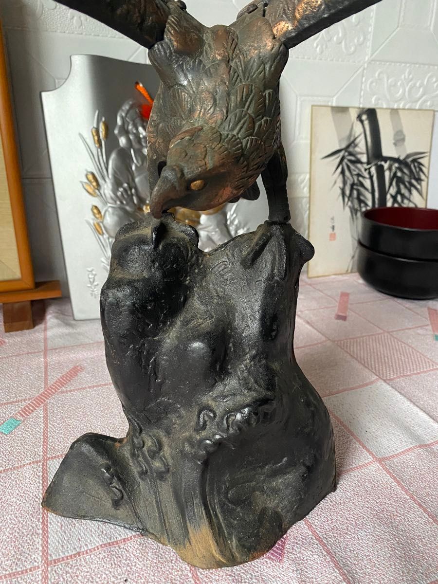 鷹 たか 金属製品 鷲 ワシ 鳥 猛禽類 動物 鉄 彫刻 アート 金属 鷹 たか 金属製品 鷲 ワシ 鳥 猛禽類 動物 鉄 彫刻 アート 金属