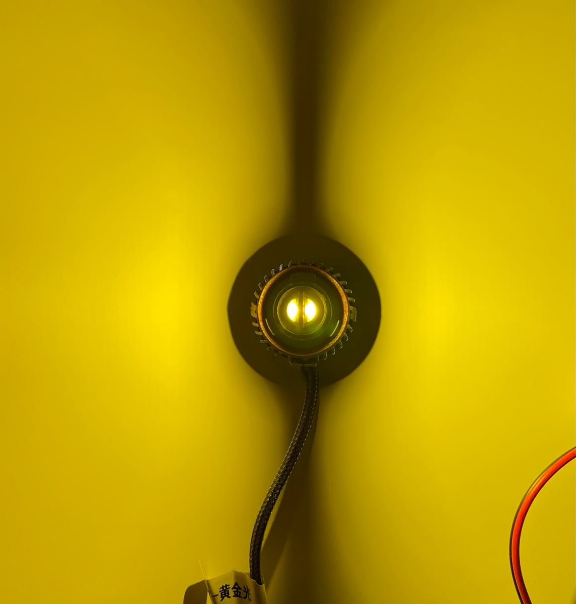 最新LEDヘッドライト　フォグランプ　3000k 黄色 爆光 イエロー LEDヘッドライト 明るい
