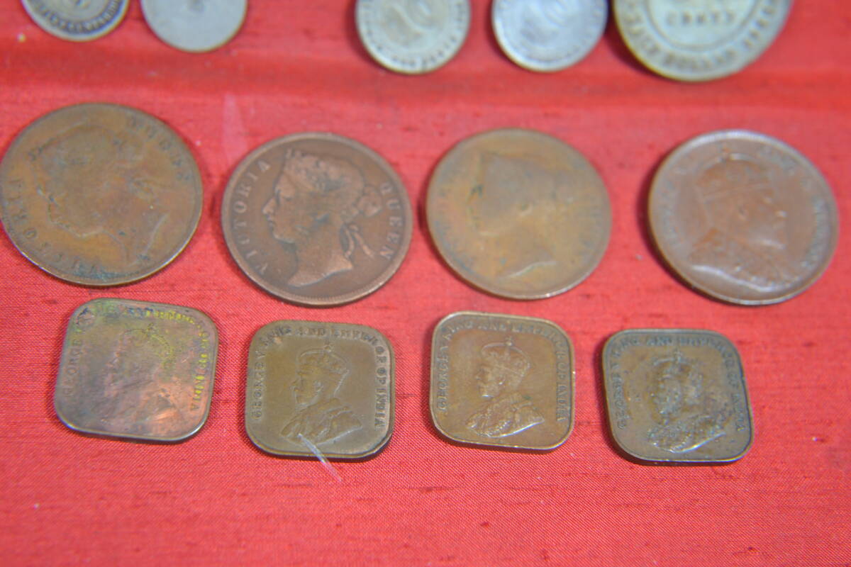 身辺整理・海峡植民地銀貨5枚ヴィクトリア銅貨3枚エドワード銅貨１枚セント4枚_画像6