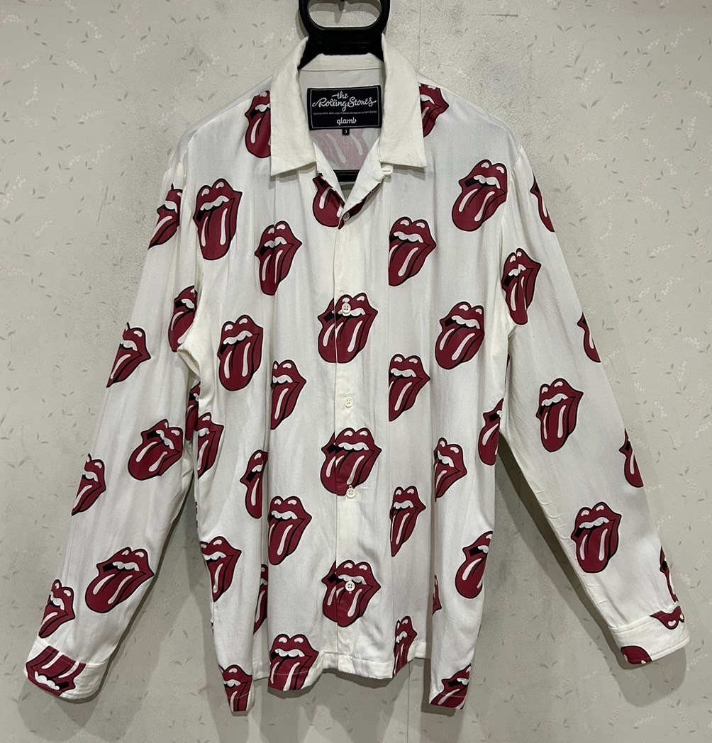 ＊グラム glamb × ローリングストーンズ The Rolling Stones レーヨン 総柄 オープンカラーシャツ トップス 3　　　　　　　　　BJBD.C_画像1