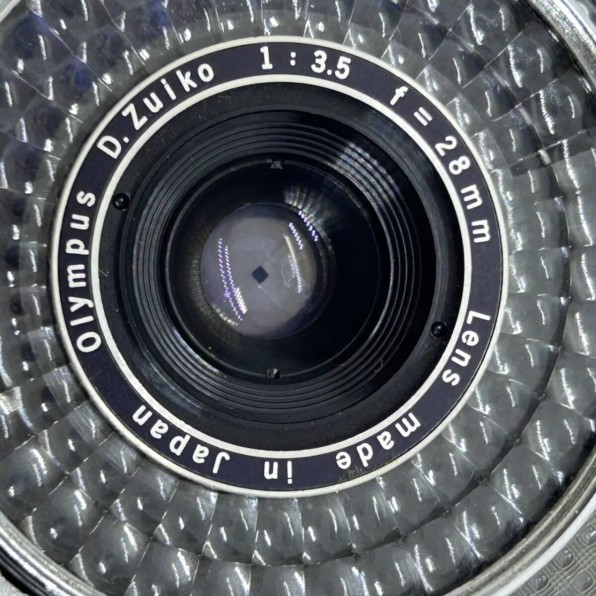 11223★OLYMPUS PEN-EE2 D.ZUIKO 28mm F3.5 オリンパス レンジファインダー ハーフサイズカメラ ジャンク フイルムカメラ フィルムカメラ _画像3