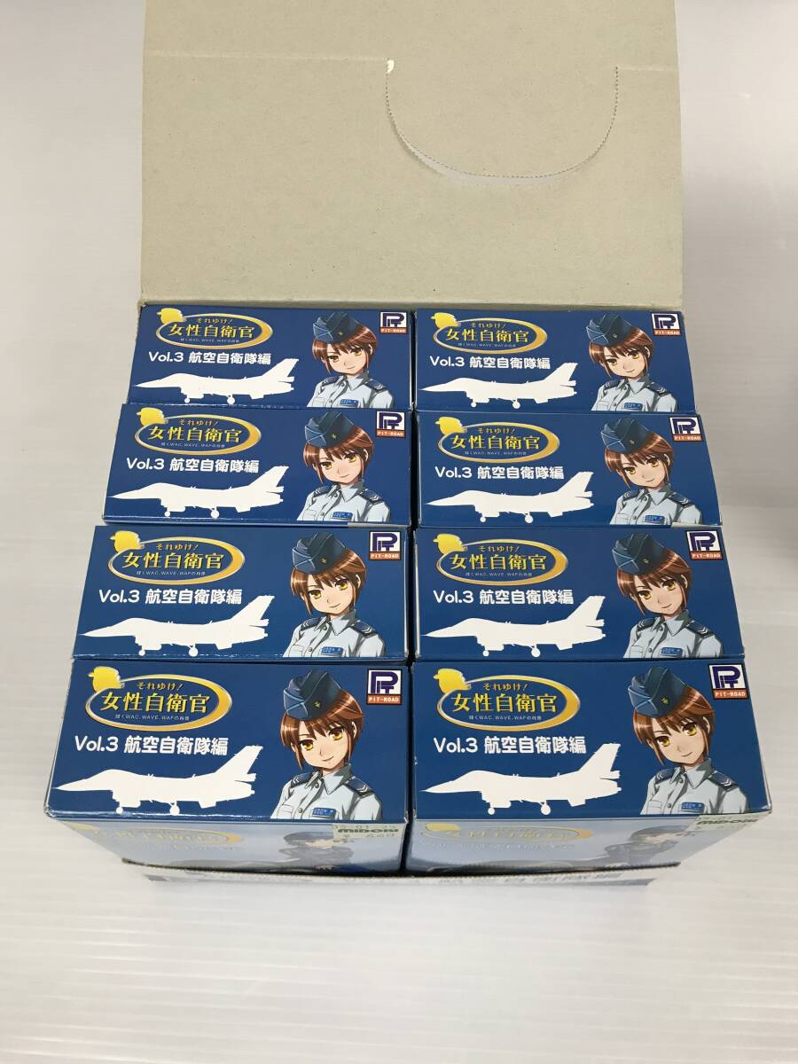 新品 未開封 それいけ! 女性自衛官 Vol.3 1BOX（8個入） 2箱 まとめて セット 航空自衛隊編 タカラトミー フィギュア 人形_画像2