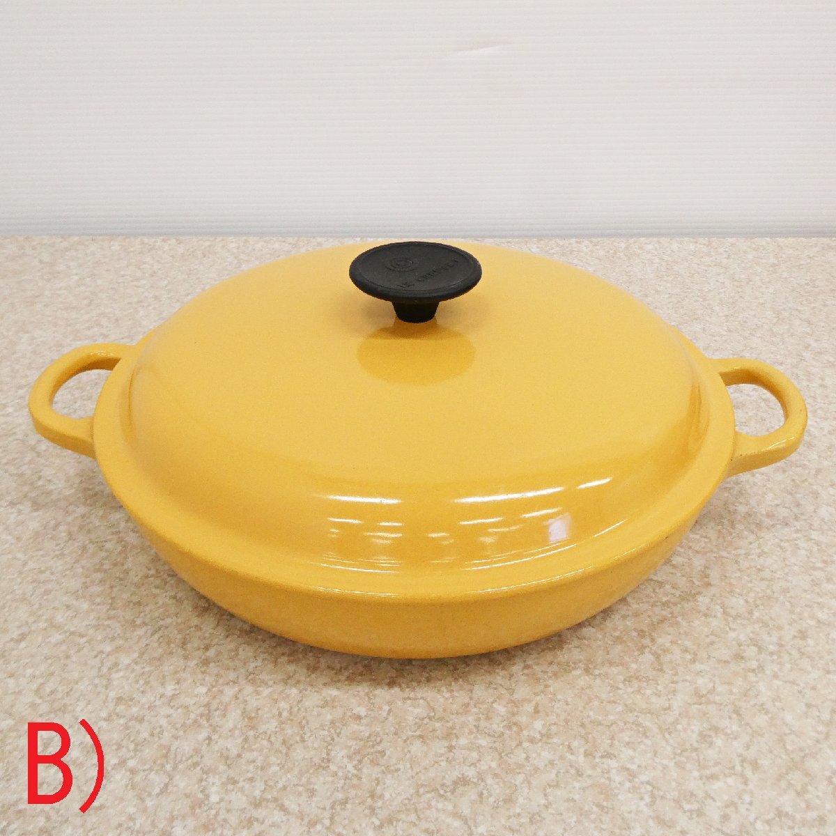 ○B) LE CREUSET ル・クルーゼ　両手鍋 ルクルーゼ 26cm 鍋 フランス製 浅鍋 調理器具_画像1