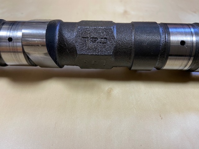 AE86・AE92・４ＡＧ　16バルブ用ＴＲＤカムシャフト（13502-AE901）作用角304度リフト11.0ｍｍ中古品_画像1