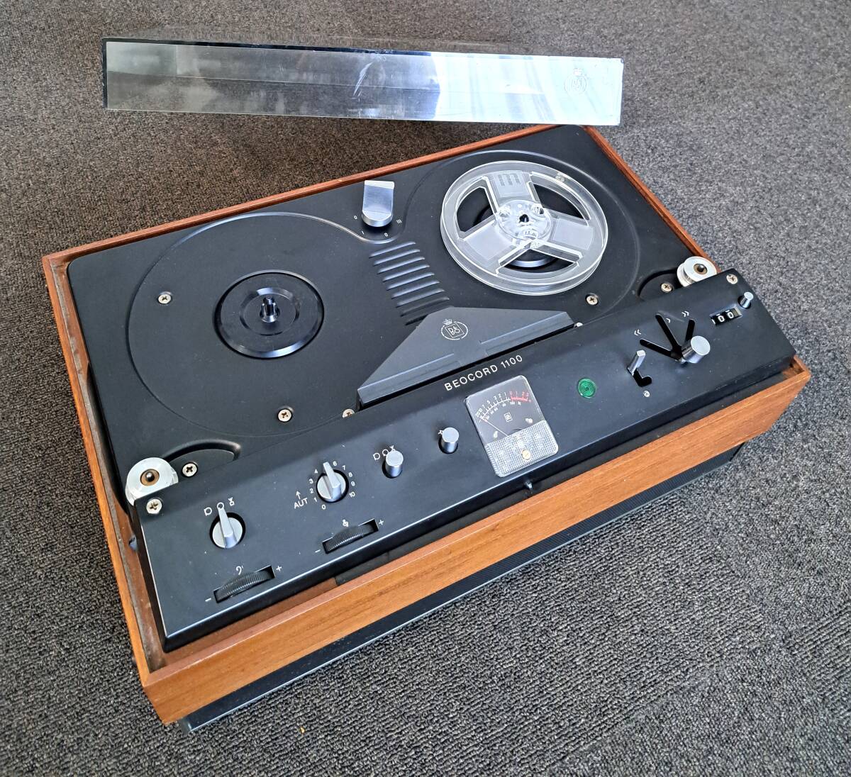 Yahoo!オークション - B&O BEOCORD1100 モノトラック 中古品 Yahoo!オークション - B&O BEOCORD1100 モノトラック 中古品