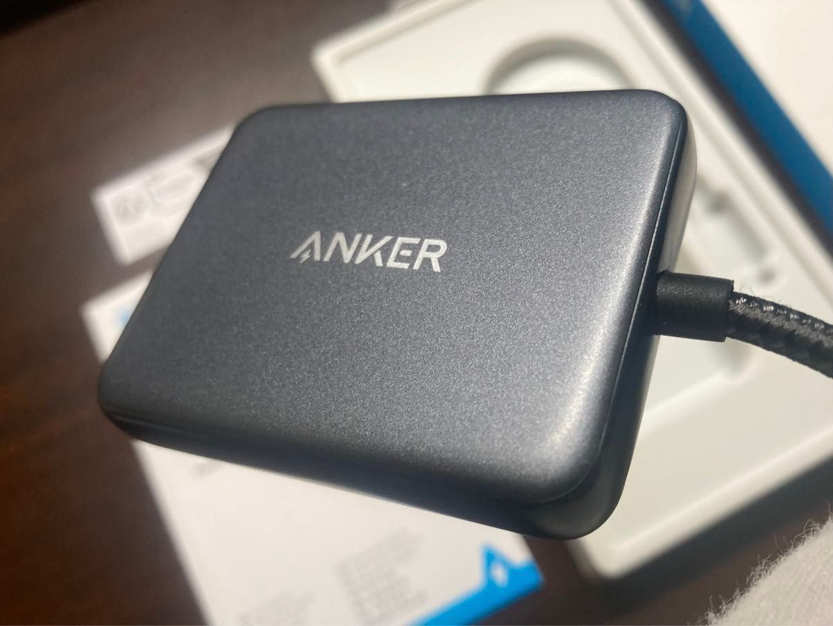 Anker PowerExpand USB-C & Dual HDMI アダプタ (Model: A8324)