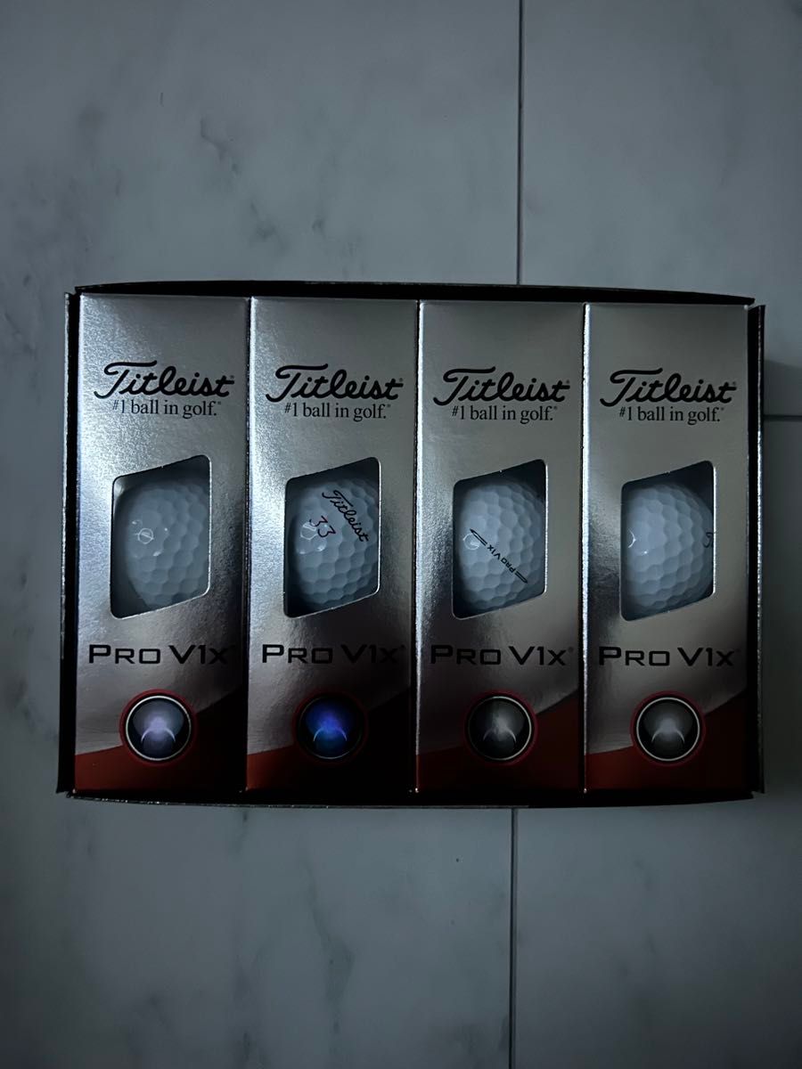 タイトリスト　プロV1X    PROV1X    ゴルフボール 2023年モデル　ダブルナンバー　1ダース(12個)