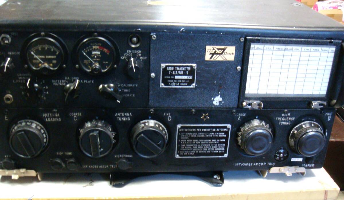 原爆投下のB-29にも搭載されていた？813ファイナル807プッシュプルモジュレーター、自動RF同調機構のART-13送信機の出品です。の画像1