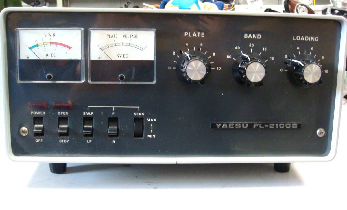 美品 使用頻度が浅い 八重洲無線 YAESU リニアーアンプ FL-2100B の出品です。_画像1