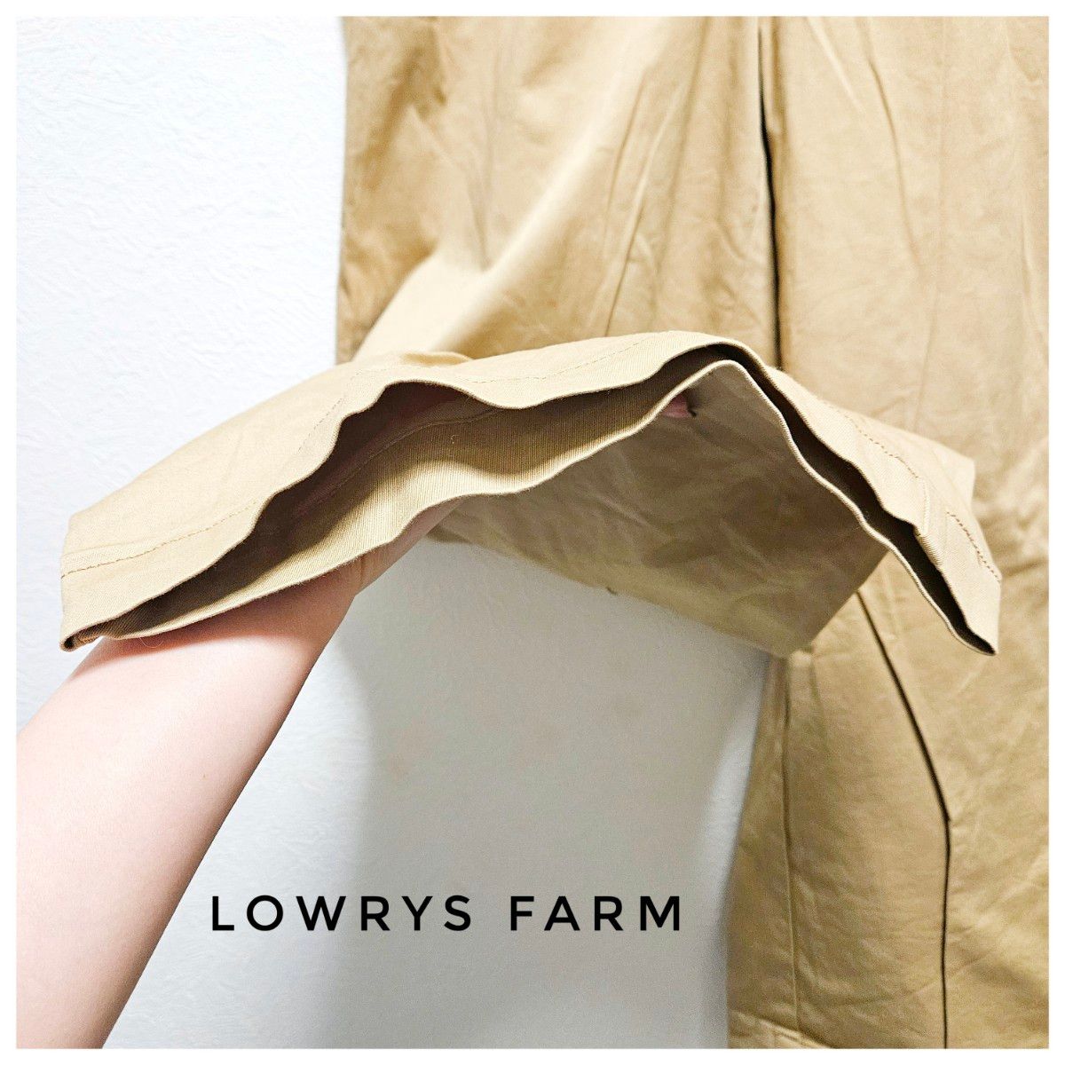 美品　LOWRYS FARM　ワイドパンツ　タック　ベージュ　チノパン　M　ポケット　ベルトループ　シンプル　カジュアル　オフィス