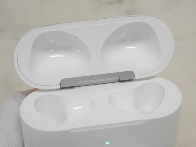 1円〜 中古 Apple AirPods 第3世代 ケース A2566 ケースのみ イヤホン無し その151の画像5