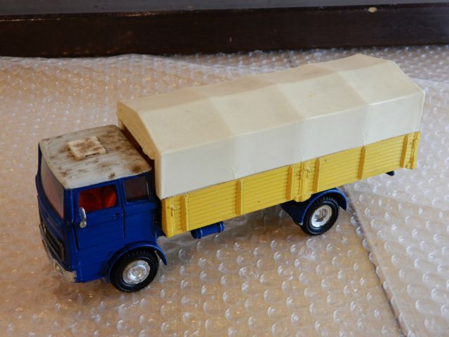  Junk Dinky / DINKY TOYS 917 Mercedes * Benz truck & trailer minicar that time thing box attaching present condition delivery 