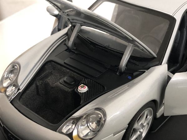 Autoart 1:18 ポルシェ 911 ターボ 自動車模型 箱付き / オートアート 1/18 ミニカー PORSCHE 911 TURBO い827aの画像8