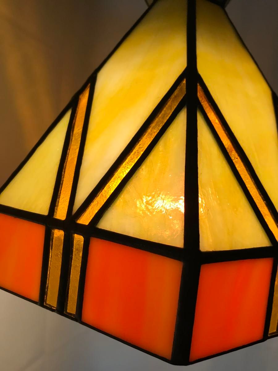 ステンドグラス ペンダントライト 照明 インテリア 天井照明