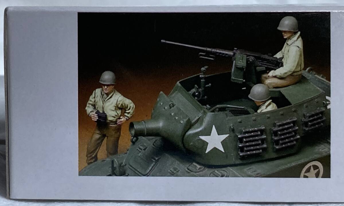 ★未組立・未開封品！タミヤ MM 1/35・M8・アメリカ軍 自走榴弾砲・戦車・TAMIYA・出動待機セット/3兵付・プラモデル_画像4