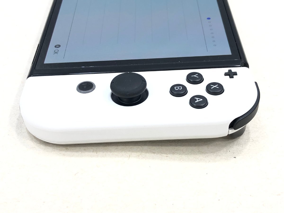 〇【2】動作確認済み 初期化済み Nintendo Switch / ニンテンドー スイッチ 新型 ホワイト 有機ELモデル 同梱不可 1円スタート_画像4