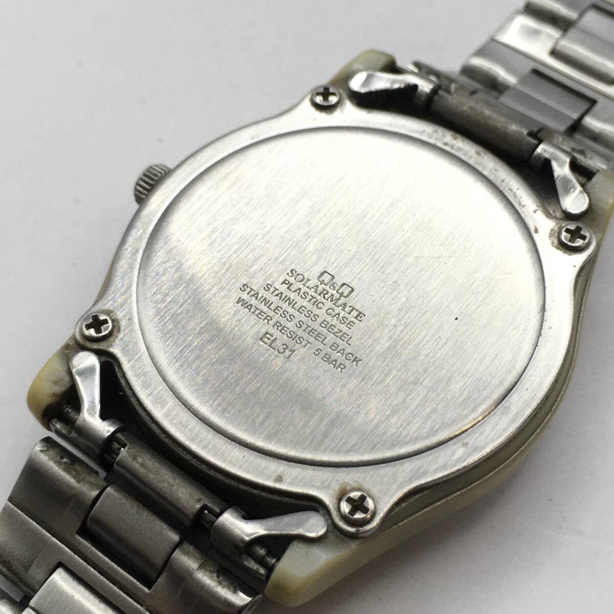 ○M12-128 【1円スタート】 Q&Q 3針 メンズ ソーラー 腕時計 EL31 不動ジャンク品の画像6