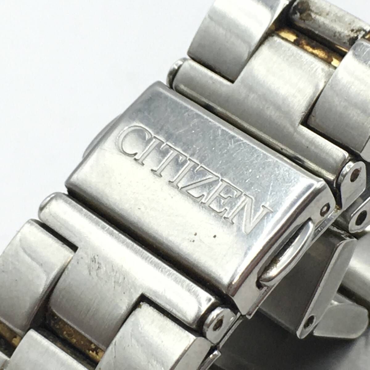 ○M12-71 CITIZEN/シチズン 3針 Date デイト メンズ クォーツ 腕時計 2510-S031494 HST _画像8