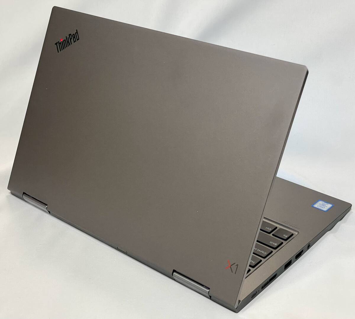 フルスペック 未使用近い ThinkPad X1 Yoga Gen4 - SIMフリー MS Office 2021付き - CPU i7 / MEM 16GB / SSD 1TB / 4K LCD / Win11 Pro64の画像3