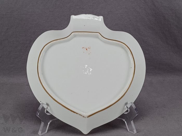 ナストパリ手描き修ロード院＆修ロード士スペード型デザート皿 C.1790-1800_画像10