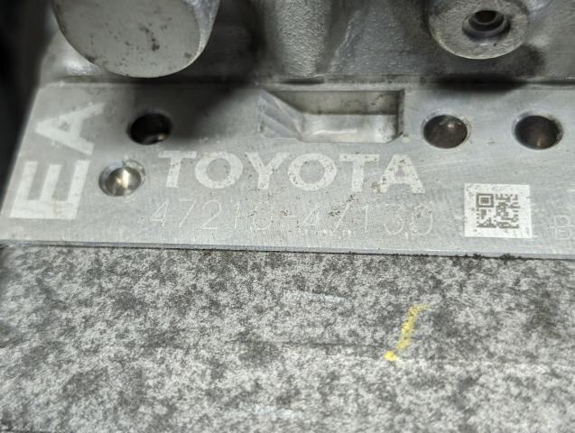 【Ｅ】トヨタ　プリウス　HV　ZVW30　ABSアクチュエーター　ブレーキブースター　ブースターポンプ　47210-52030　47270-47130_画像4