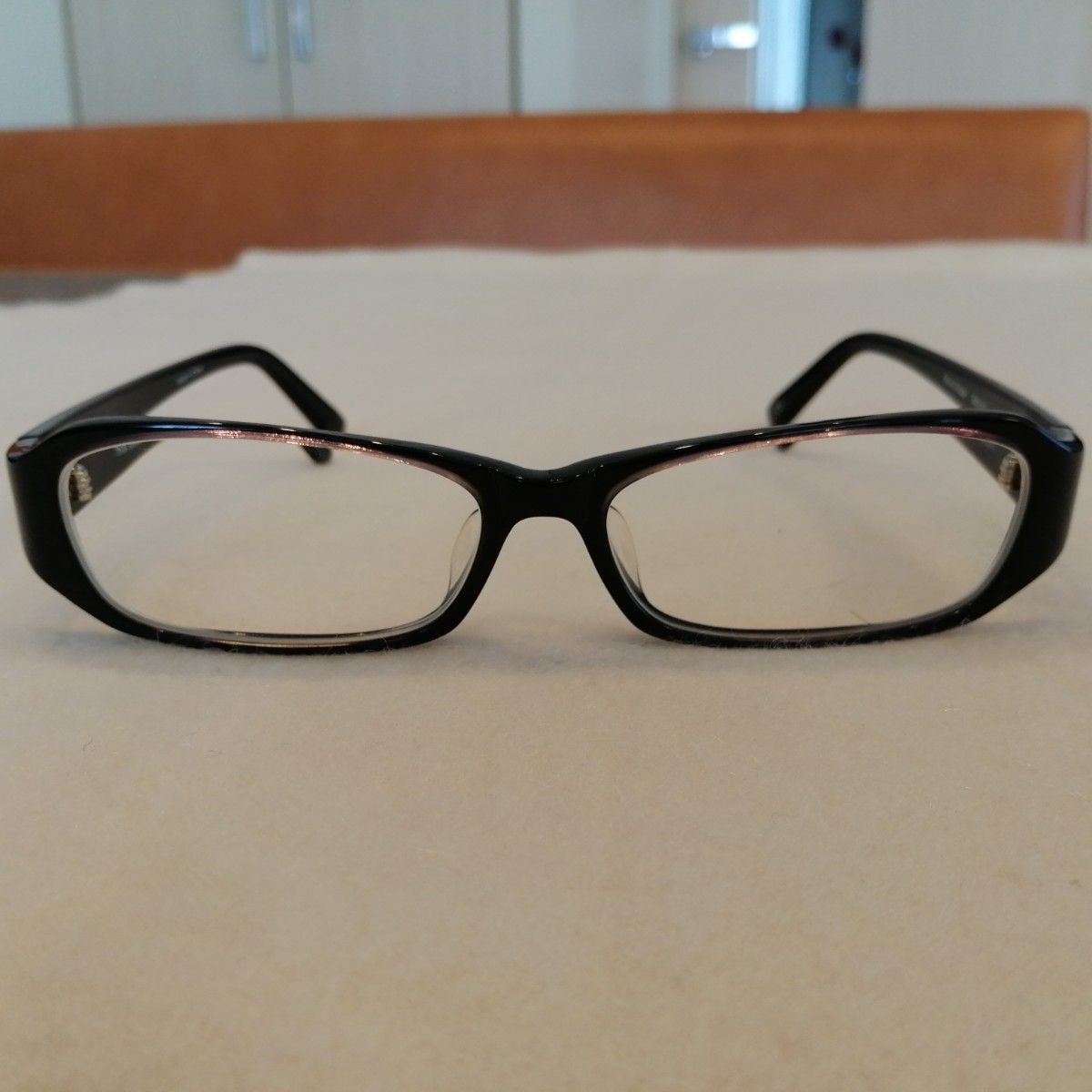 メガネ　眼鏡　黒縁　ブラック
