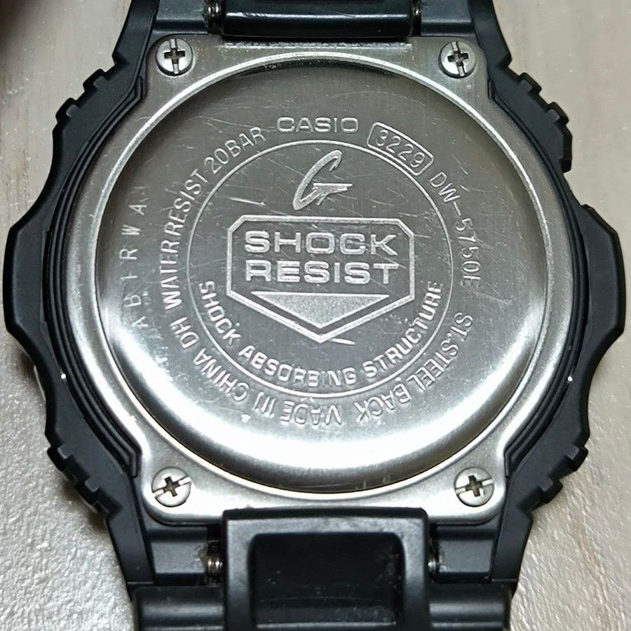 CASIO G-SHOCK DW-5750E-1JF