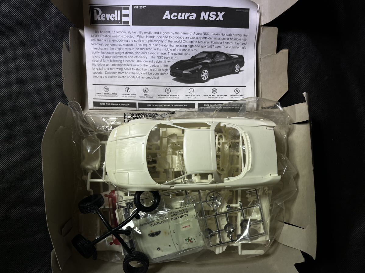 プラモデル Revell アキュラ NSX 1/24スケール_画像3