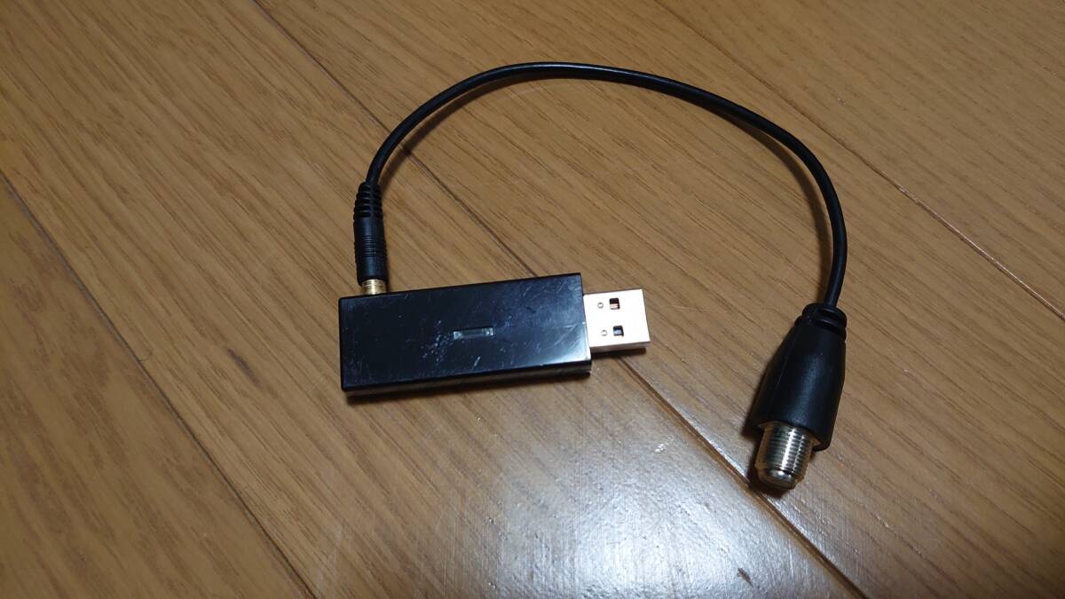  accessory equipped,USB 1 SEG tuner DS-DT305BK Junk 