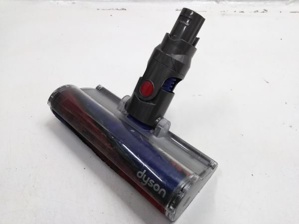 ★動作品 dyson ダイソン DC74 V6 コードレスクリーナー 本体+ツール 掃除機 F-0320-9 @140 ★_画像7