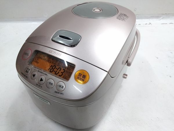 ★動作品 象印 ZOJIRUSHI 鉄器コートプラチナ厚釜 1升炊き 圧力IH炊飯ジャー NP-BF18 炊飯器 F-0325-1 @100 ★_画像1